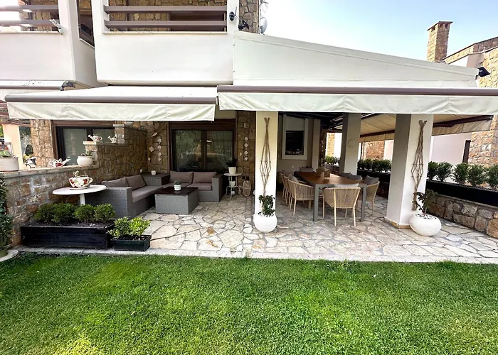 Linda Metochi Agias Kiriakis