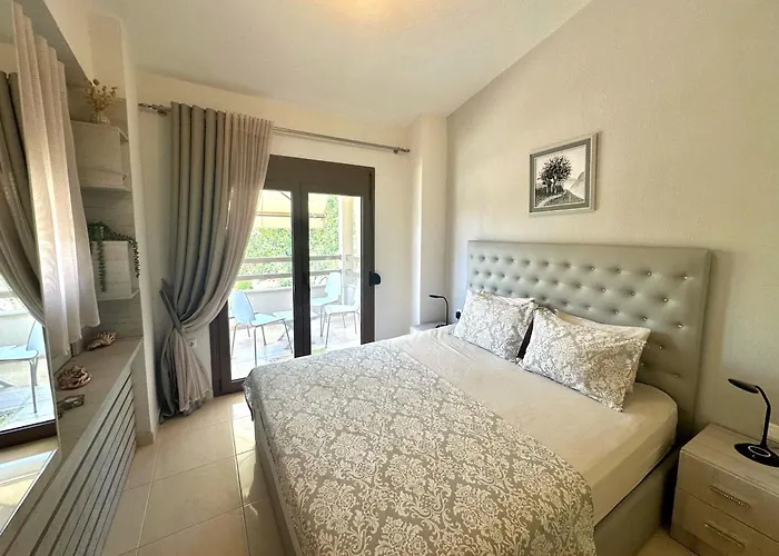 Linda Metochi Agias Kiriakis